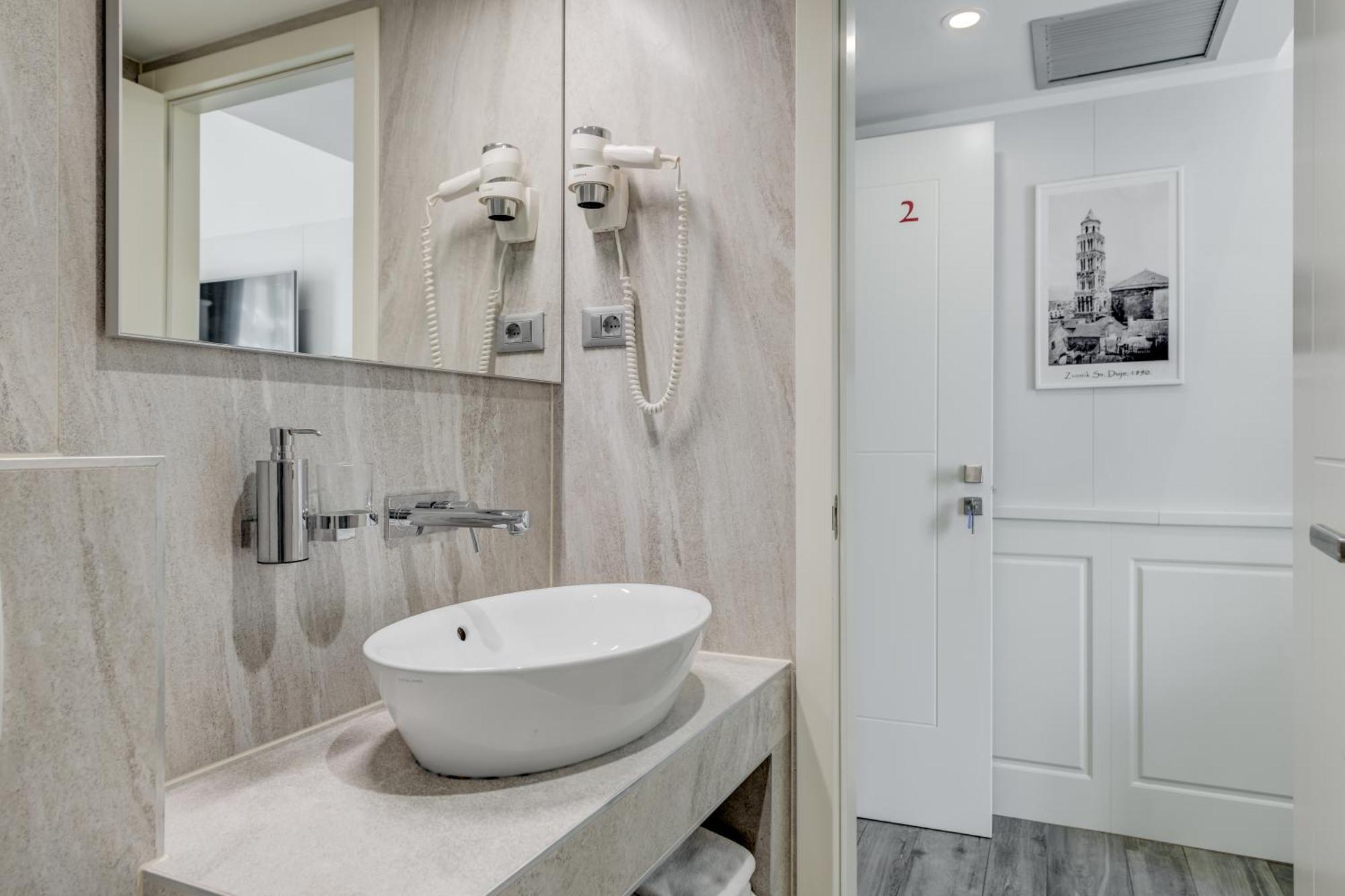 Roko Luxury Rooms Сплит Экстерьер фото